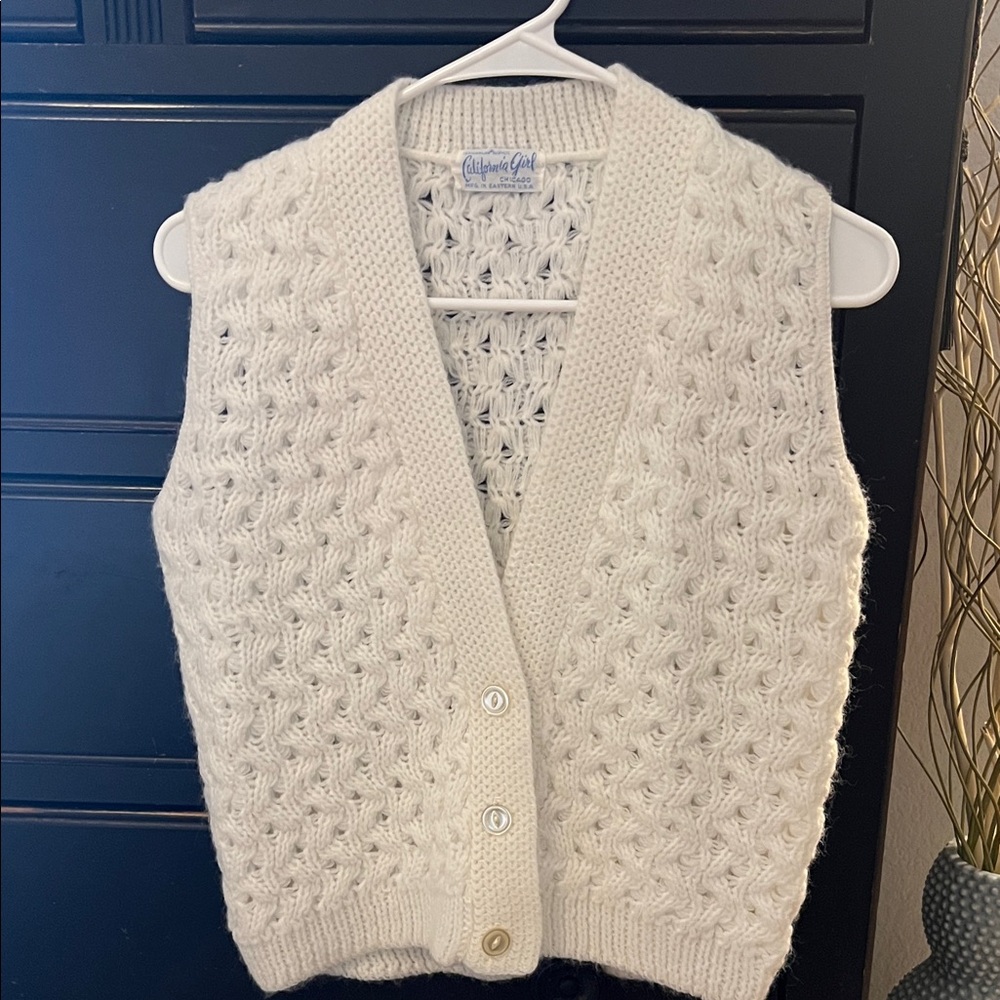 Vintage California Girl White Knit Sweater vest